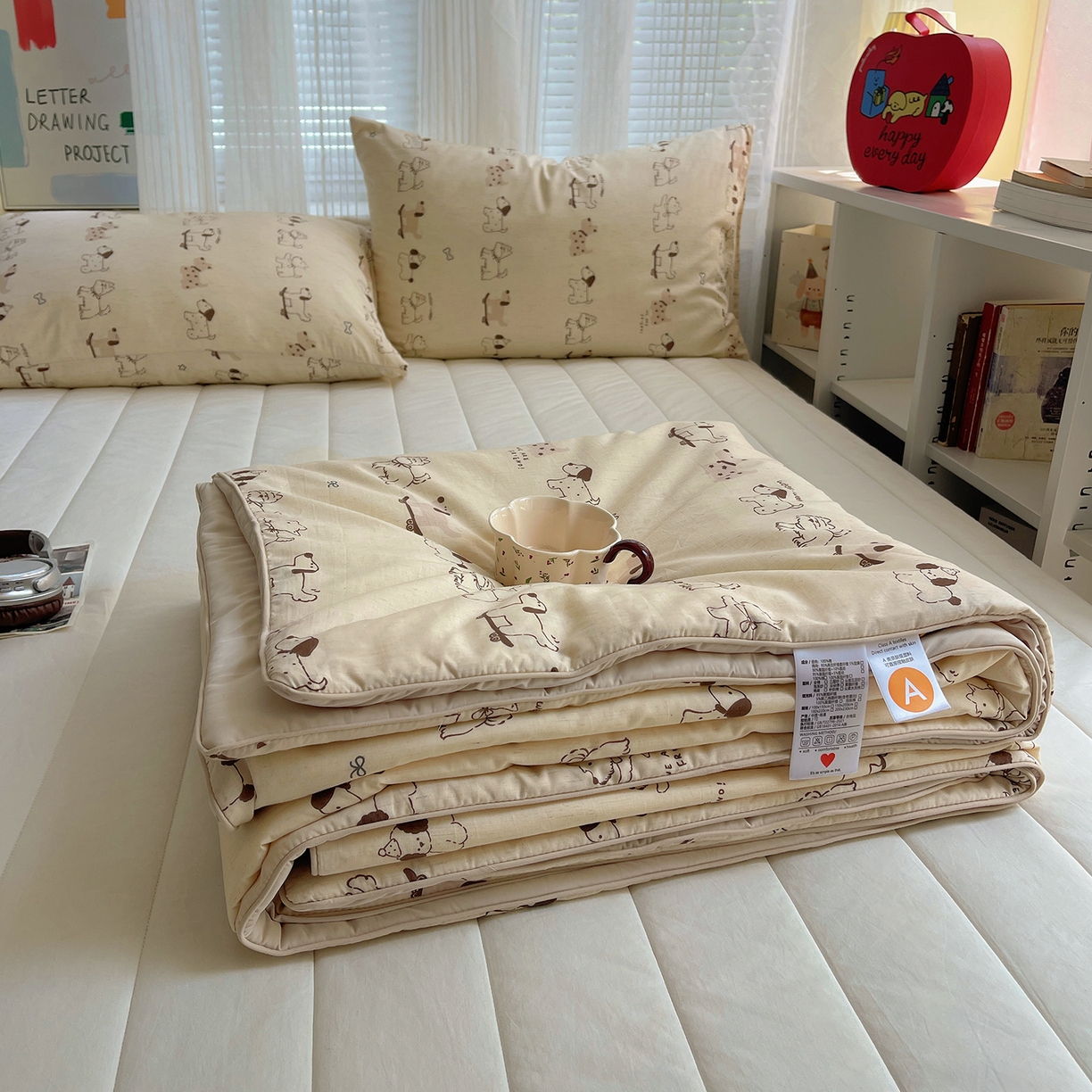 91家纺网 家纺一手货源 找家纺 桃子家居 2026新款A类原生态纯棉棉麻凉感小冰皮嵌绳工艺棉麻夏被夏凉被空调被 棉麻冰皮-小狗日记