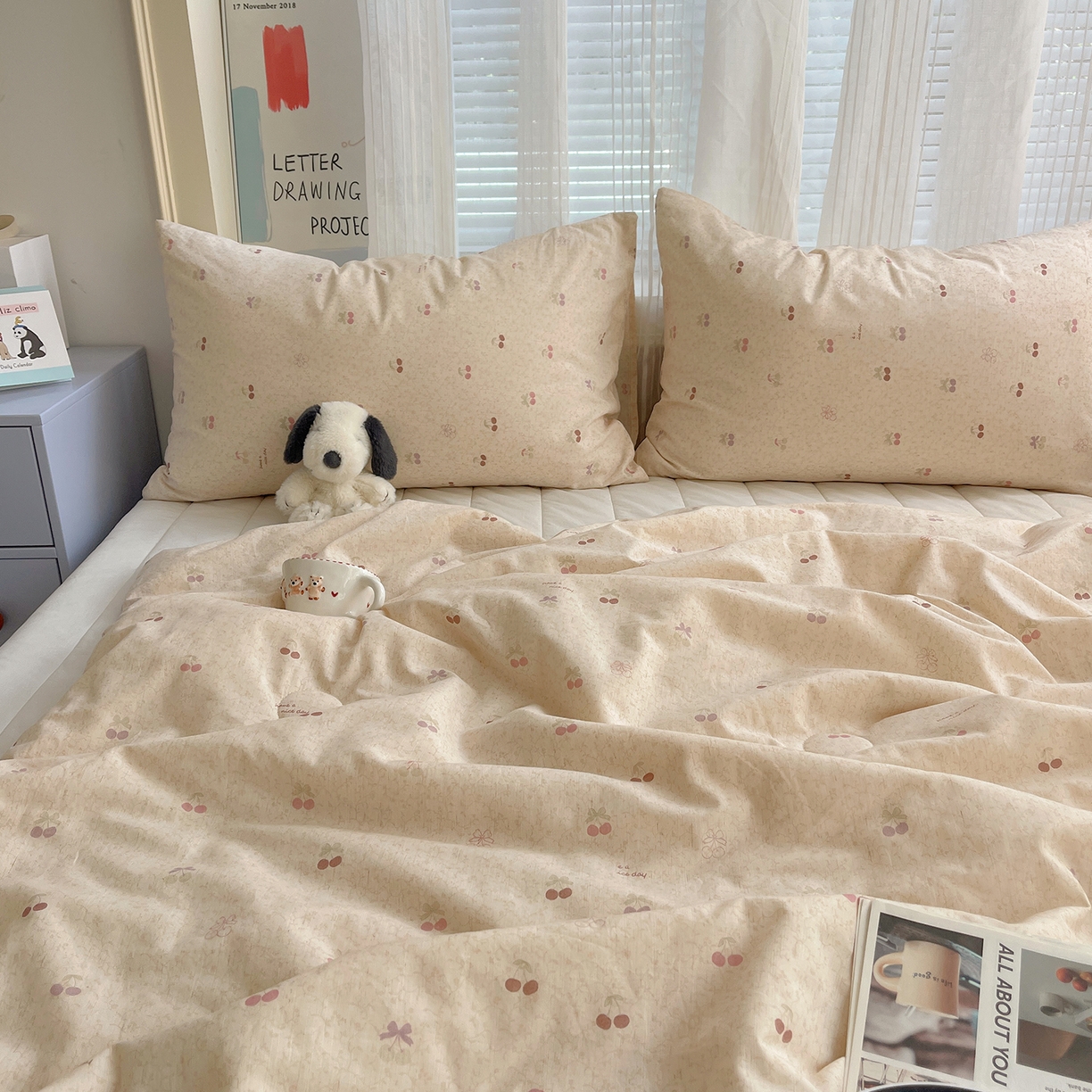 91家纺网 家纺一手货源 找家纺 桃子家居 2026新款A类原生态纯棉棉麻凉感小冰皮嵌绳工艺棉麻夏被夏凉被空调被 棉麻冰皮-奶芙樱桃