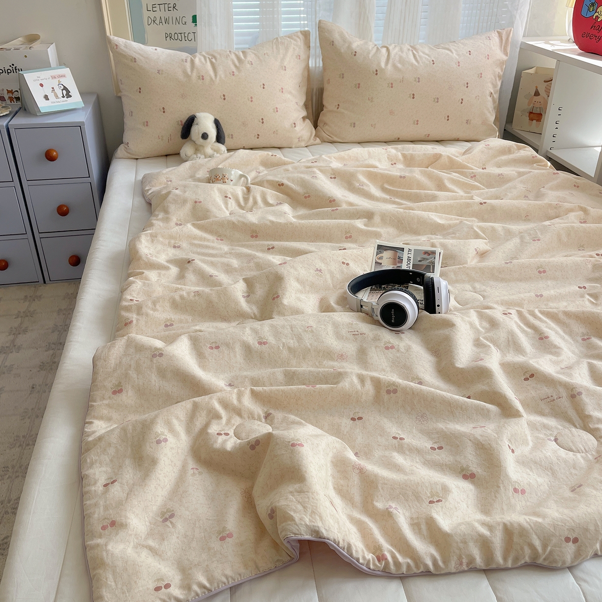 91家纺网 家纺一手货源 找家纺 桃子家居 2026新款A类原生态纯棉棉麻凉感小冰皮嵌绳工艺棉麻夏被夏凉被空调被 棉麻冰皮-奶芙樱桃