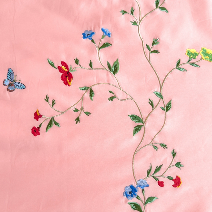 91家纺网 家纺一手货源 找家纺 波比可可 2026新款春夏凉感50s双股纯棉长绒棉绣花夏被夏凉被空调被四件套单夏被 蝶舞 玉