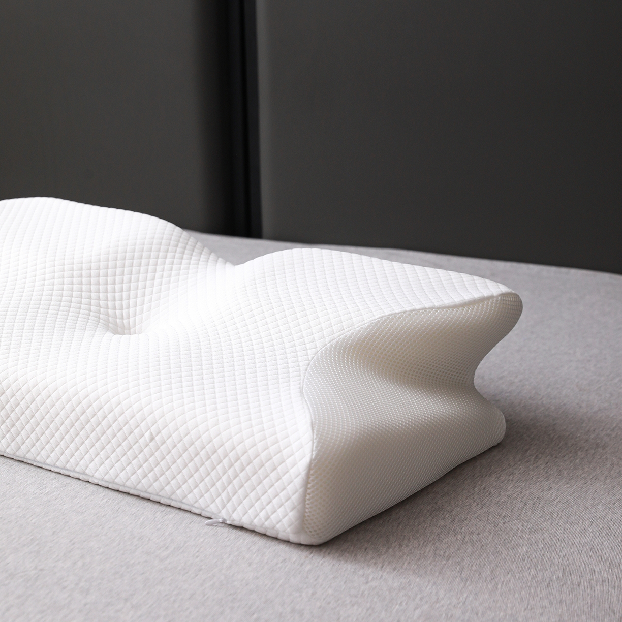 91家纺网 家纺一手货源 找家纺 （总）圣靓家纺 2026新款跨境外贸飞机枕小牛角枕蝶形记忆枕记忆棉枕头枕芯颈椎枕蝴蝶护颈枕