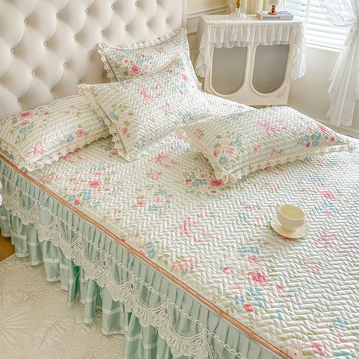 91家纺网 家纺一手货源 找家纺 网红馆（ck家纺） 2026新款夹棉印花冰丝凉席凉席席子三件套 小情歌