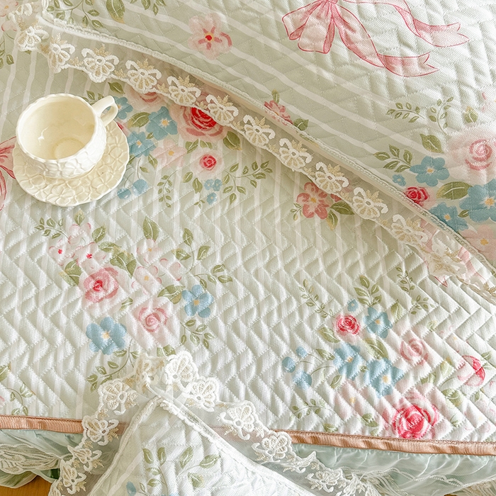 91家纺网 家纺一手货源 找家纺 网红馆（ck家纺） 2026新款夹棉印花冰丝凉席凉席席子三件套 小情歌