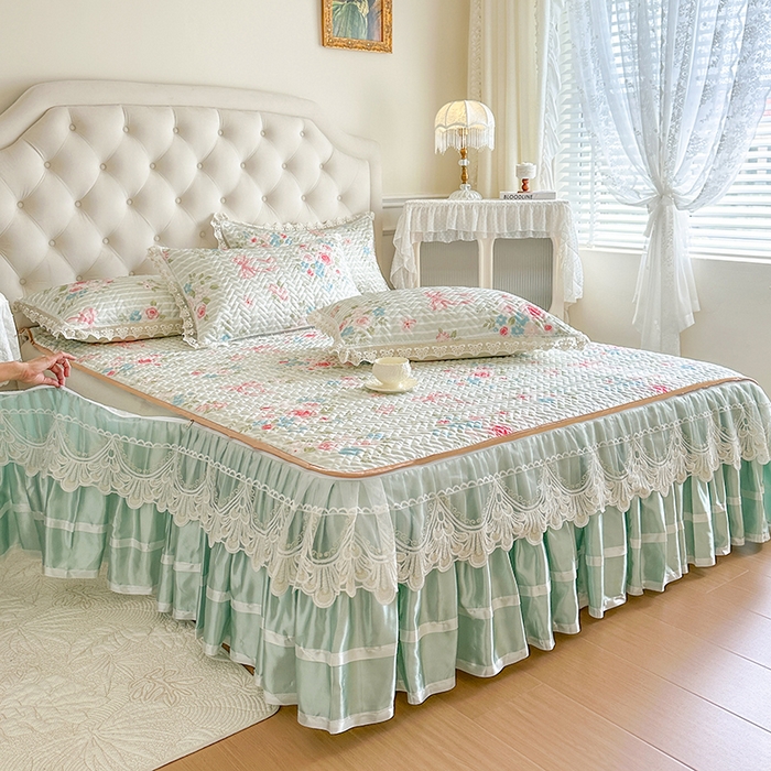 91家纺网 家纺一手货源 找家纺 网红馆（ck家纺） 2026新款夹棉印花冰丝凉席凉席席子三件套 小情歌