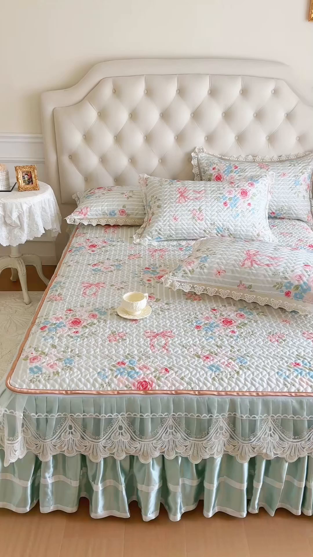 91家纺网 家纺一手货源 找家纺 网红馆（ck家纺） 2026新款夹棉印花冰丝凉席凉席席子三件套 小情歌