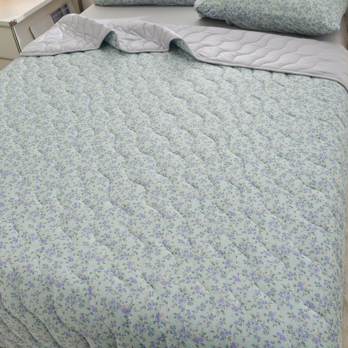 91家纺网 家纺一手货源 找家纺 圣靓家纺 2026新款恬梦针织棉夏被夏凉被空调被 兰花