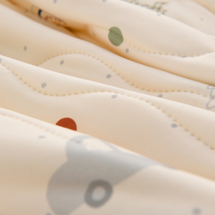 91家纺网 家纺一手货源 找家纺 圣靓家纺 2026新款恬梦针织棉夏被夏凉被空调被 彩虹森林