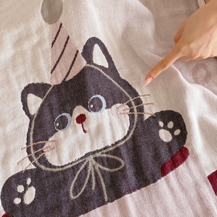 91家纺网 家纺一手货源 找家纺 麻依 2026新款四层纱布浴巾全棉 茶杯猫咪 80*160