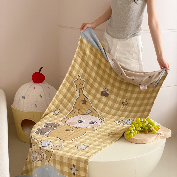 91家纺网 家纺一手货源 找家纺 麻依 2026新款四层纱布浴巾全棉 小黄人 80*160