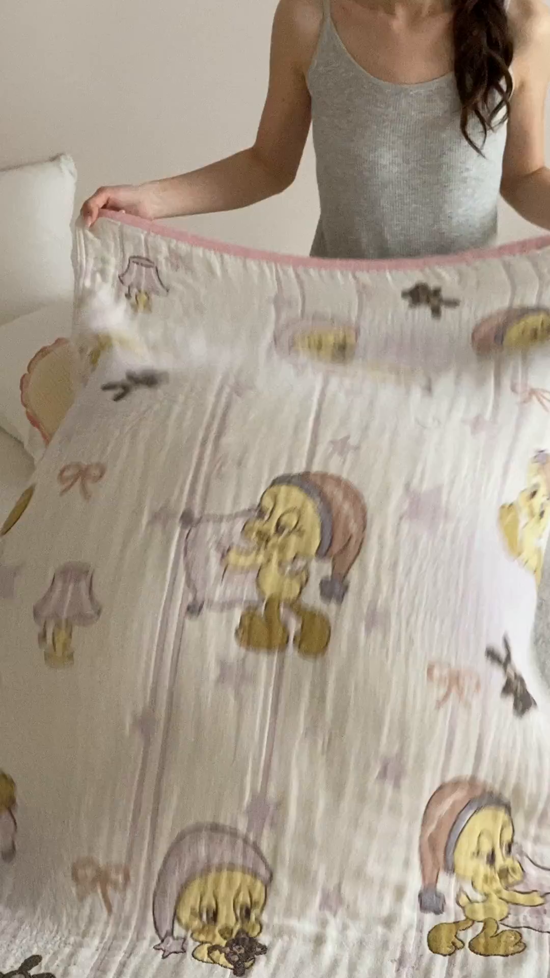 91家纺网 家纺一手货源 找家纺 麻依 2026新款四层纱布浴巾全棉 小黄鸭 80*160