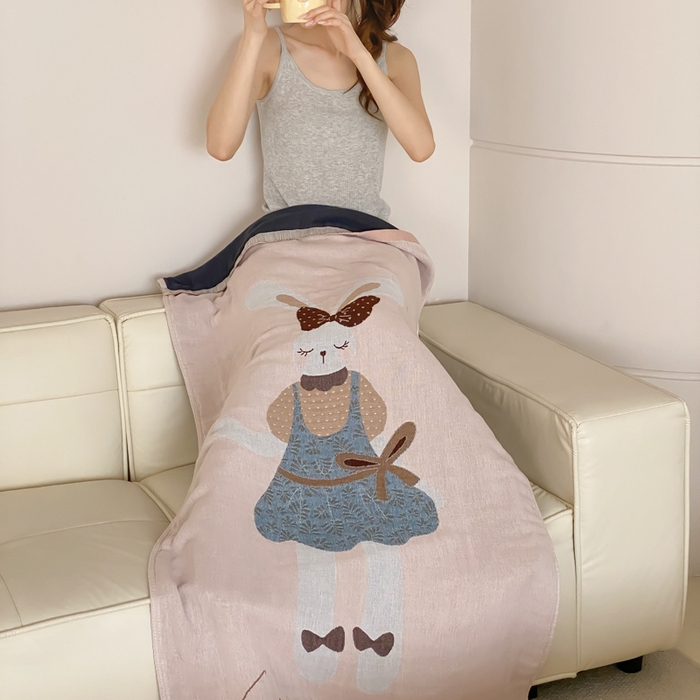 91家纺网 家纺一手货源 找家纺 麻依 2026新款四层纱布浴巾全棉 许愿小兔 80*160