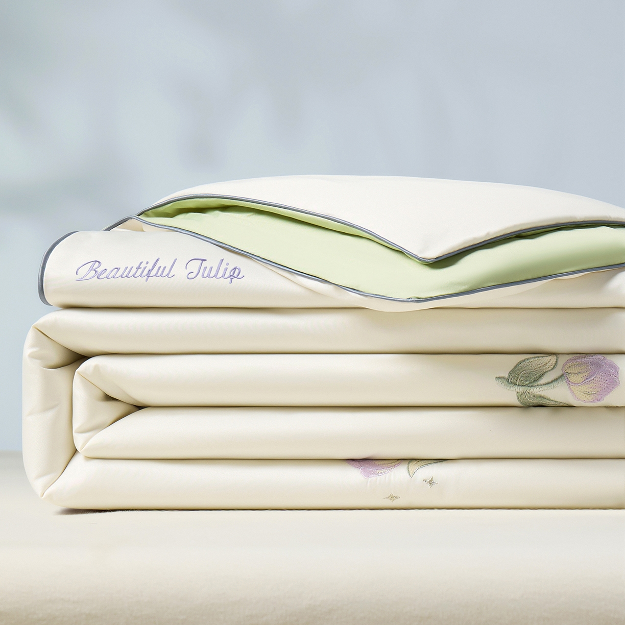 91家纺网 家纺一手货源 找家纺 梦舒羽 2026新款A类水洗冰丝满版夏凉被 郁金香-奶白绿