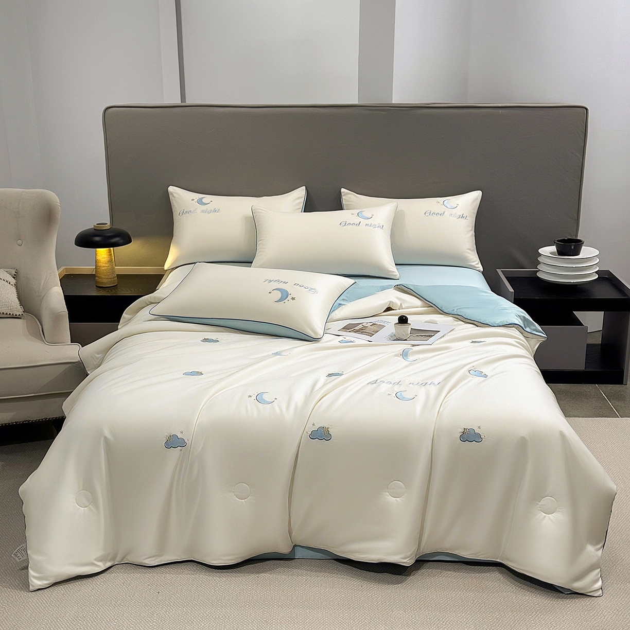 91家纺网 家纺一手货源 找家纺 梦舒羽 2026新款A类水洗冰丝满版夏凉被 云朵-奶白蓝