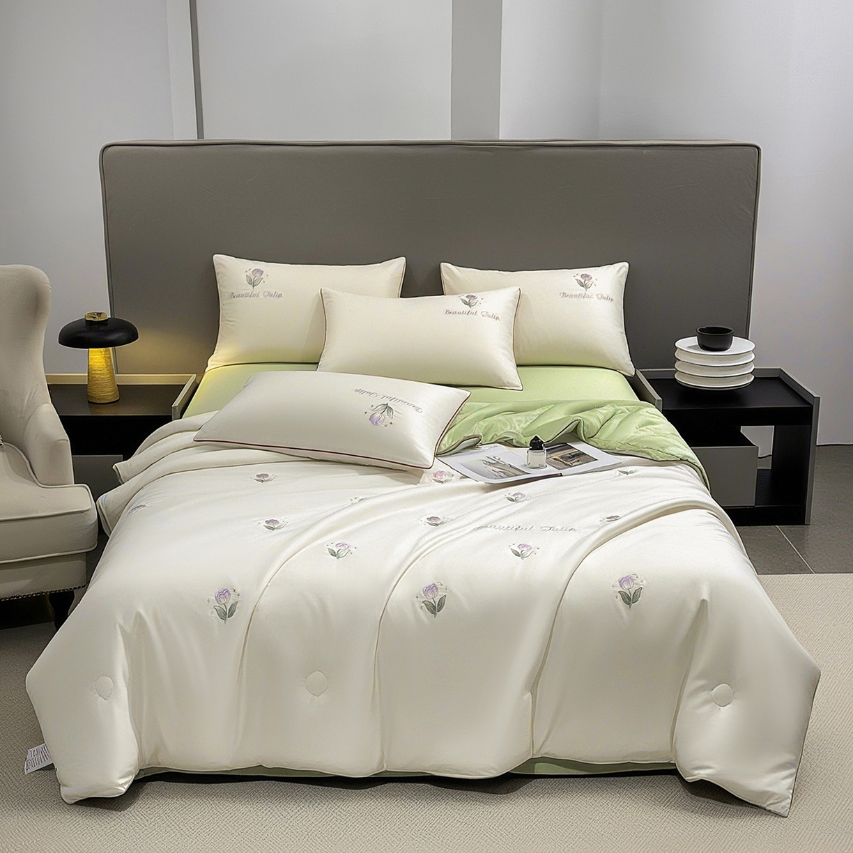 91家纺网 家纺一手货源 找家纺 梦舒羽 2026新款A类水洗冰丝满版夏凉被 郁金香-奶白绿