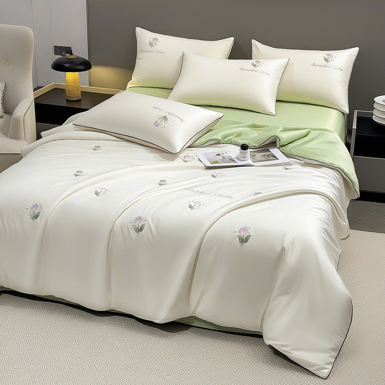 91家纺网 家纺一手货源 找家纺 梦舒羽 2026新款A类水洗冰丝满版夏凉被 郁金香-奶白绿