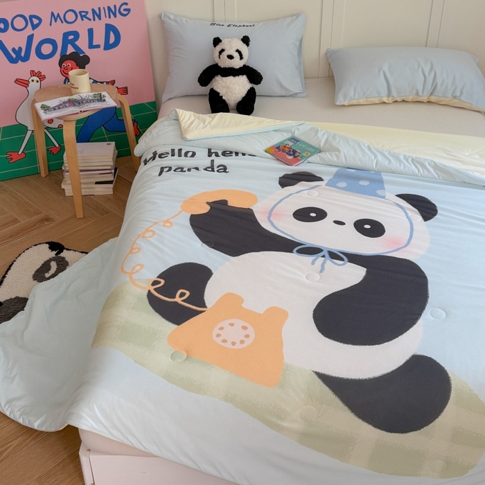 91家纺网 家纺一手货源 找家纺 暖生活 2026新款A类卡通大版冰皮凉感夏被空调被夏凉被 熊猫电话