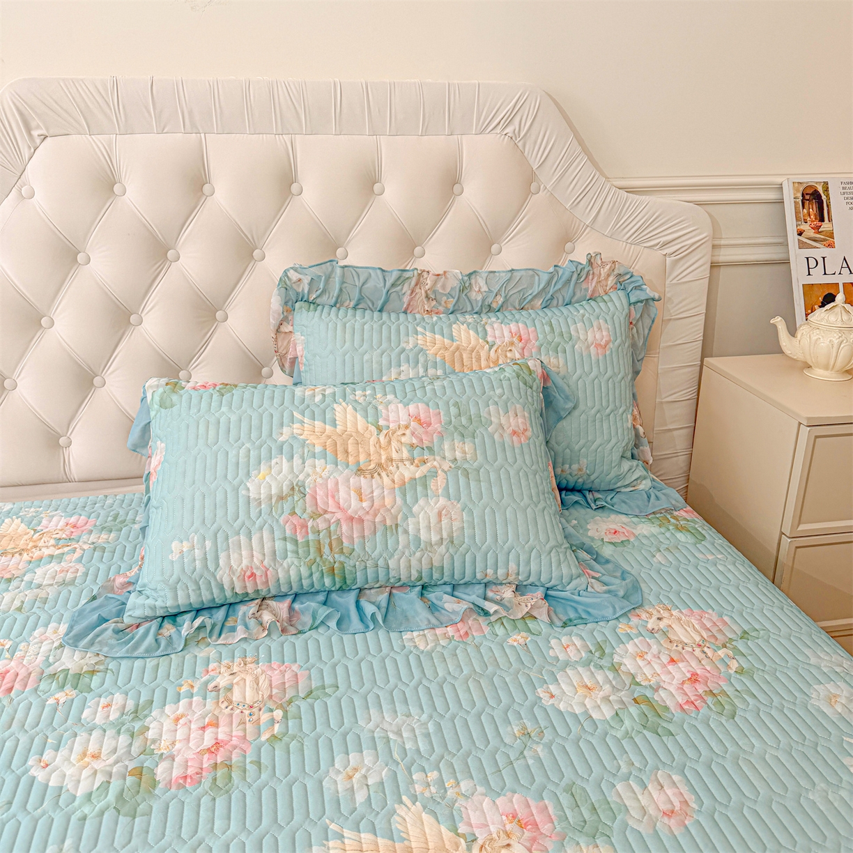 91家纺网 家纺一手货源 找家纺 （总）宜凡家纺 2026新款印花凉感丝夹棉床盖三件套