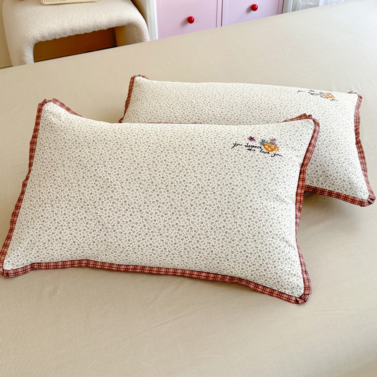 91家纺网 家纺一手货源 找家纺 艾唯希家纺 2026新款多功能全棉活套夏被四件套刺绣工艺纯棉四季通用-知意系列 知意-奶茶