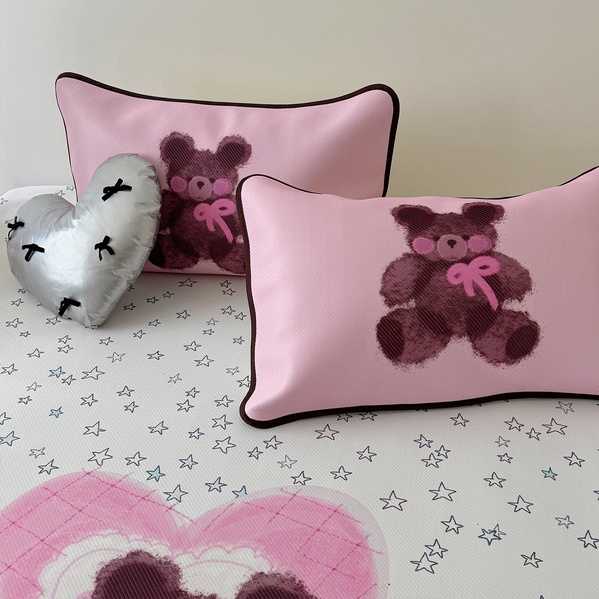 91家纺网 家纺一手货源 找家纺 山茶家居-原创设计（原山茶家纺） 2026新款韩国设计师合作款斜纹冰丝席凉席 韩国设计系列-星星熊