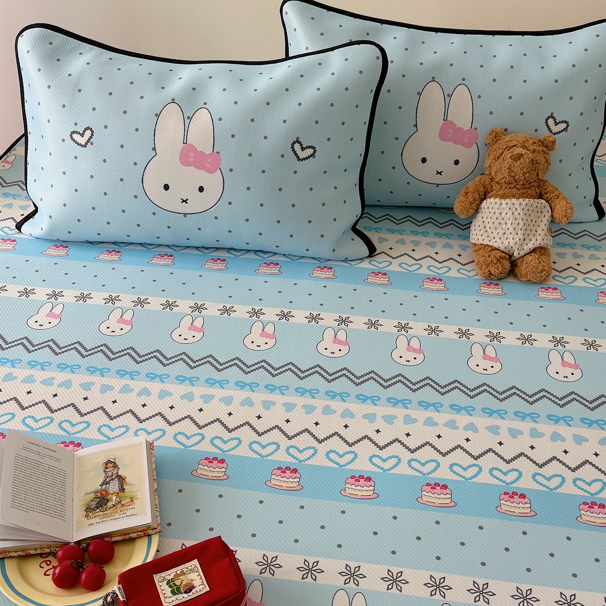 91家纺网 家纺一手货源 找家纺 山茶家居-原创设计（原山茶家纺） 2026新款韩国设计师合作款斜纹冰丝席凉席 韩国设计系列--海盐米菲