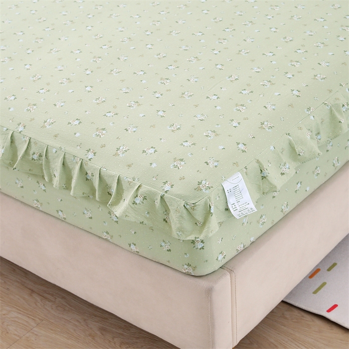 91家纺网 家纺一手货源 找家纺 乐逸家纺 2026新款A类母婴级韩系爆款花边款碎花床笠三件套四件套 韩系花边款床笠落日暮年绿