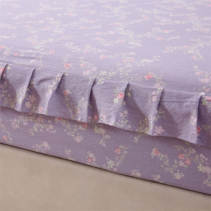 91家纺网 家纺一手货源 找家纺 乐逸家纺 2026新款A类母婴级韩系爆款花边款碎花床笠三件套四件套 韩系花边款床笠倾心紫