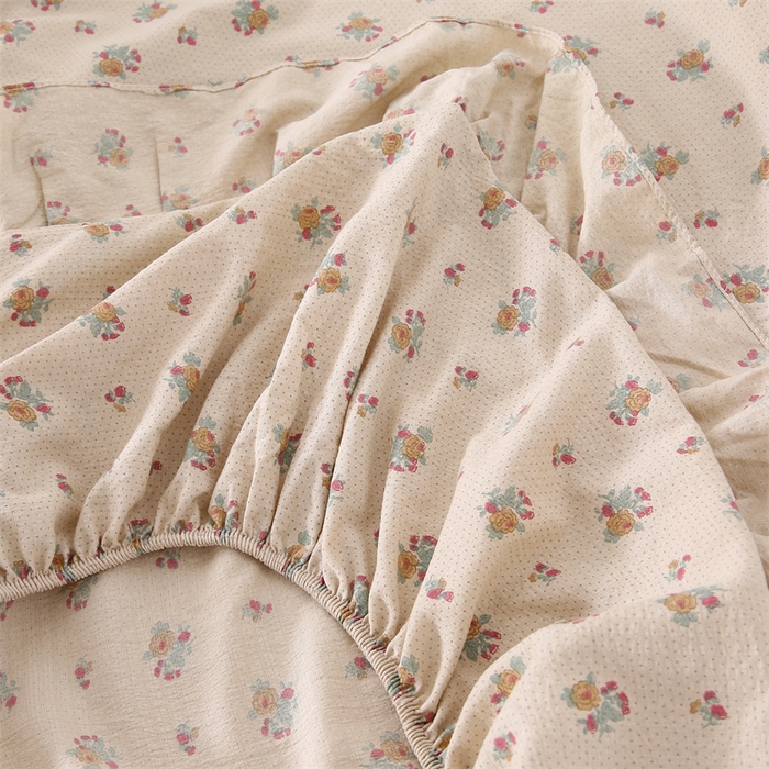 91家纺网 家纺一手货源 找家纺 乐逸家纺 2026新款A类母婴级韩系爆款花边款碎花床笠三件套四件套 韩系花边款床笠花海