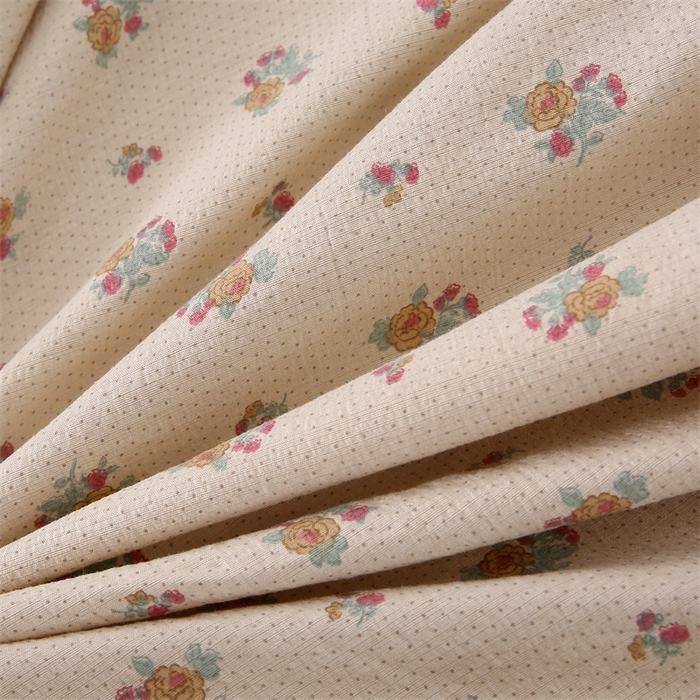 91家纺网 家纺一手货源 找家纺 乐逸家纺 2026新款A类母婴级韩系爆款花边款碎花床笠三件套四件套 韩系花边款床笠花海