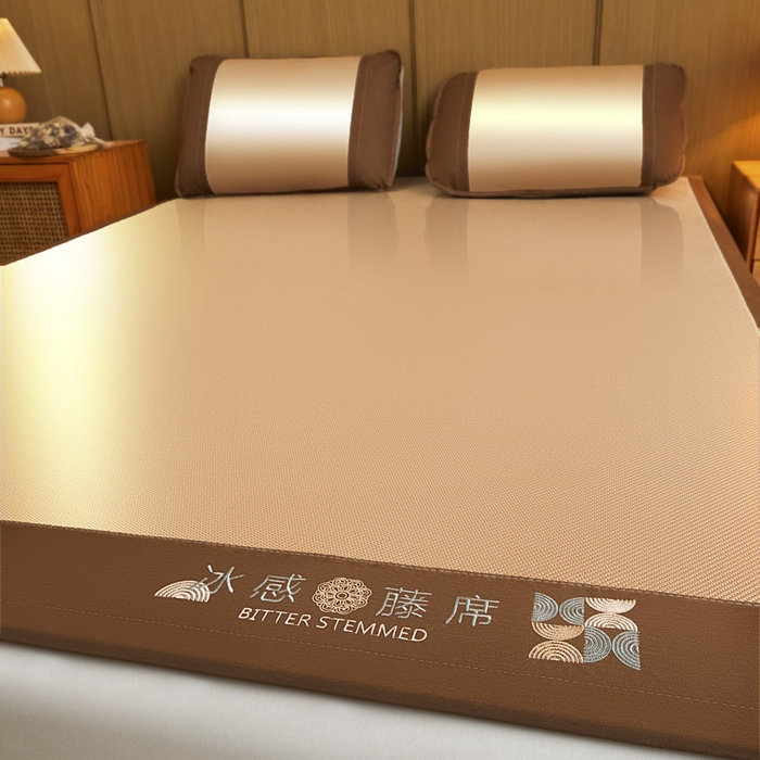 91家纺网 家纺一手货源 找家纺 可恩欣 2026新款A版1200D冰感藤席凉席席子三件套 燕麦咖-平席款