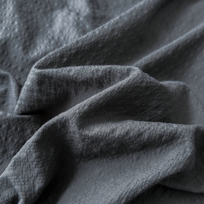 91家纺网 家纺一手货源 找家纺 宝薇 2026春夏新款小清新纯色双拼泡芙双层纱撞色四件套 绅士黑