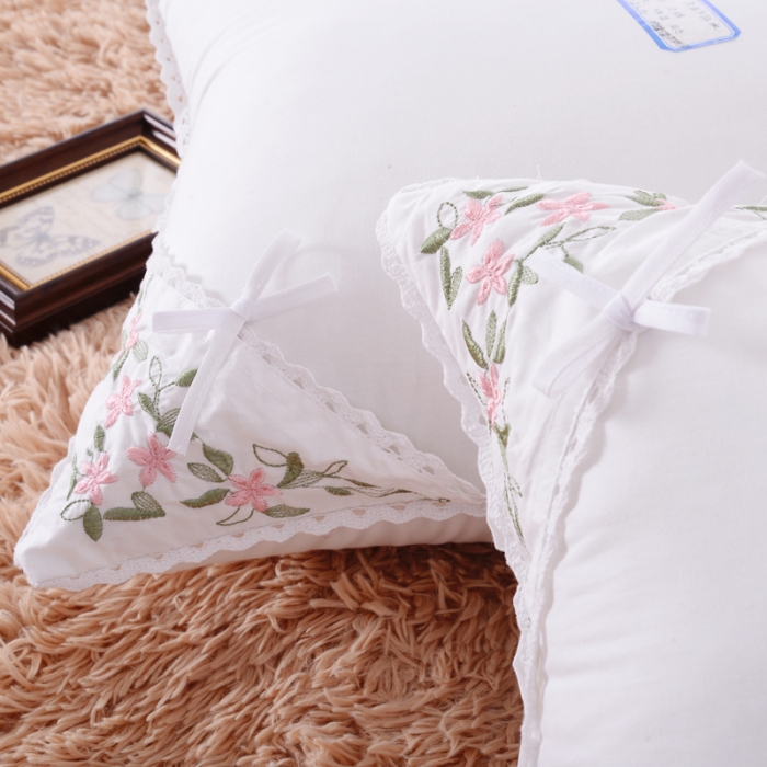 91家纺网 家纺一手货源 找家纺 清新花语薰衣草羽丝绒枕头枕芯可水洗