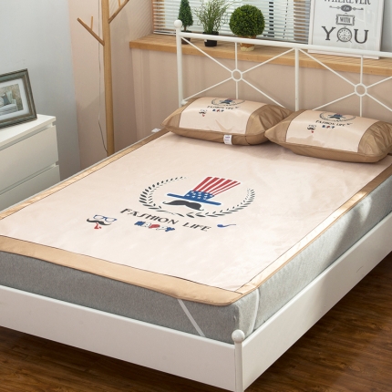 91家纺网 家纺一手货源 找家纺 (总）慕尚家纺2016大版卡通冰丝席