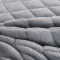 91家纺网 家纺一手货源 找家纺 敢谢床垫 珊瑚绒立体床垫 灰色