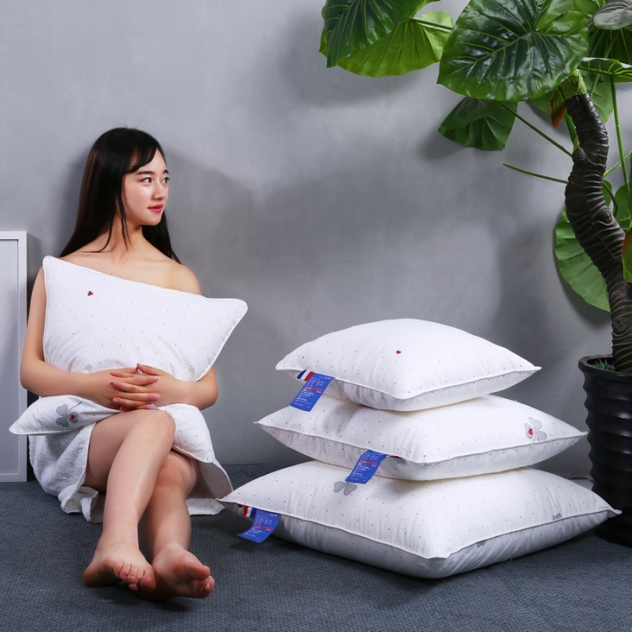 91家纺网 家纺一手货源 找家纺 沃兰国际 全棉印花靠垫抱枕方垫芯羽丝绒枕芯方枕头（多规格）