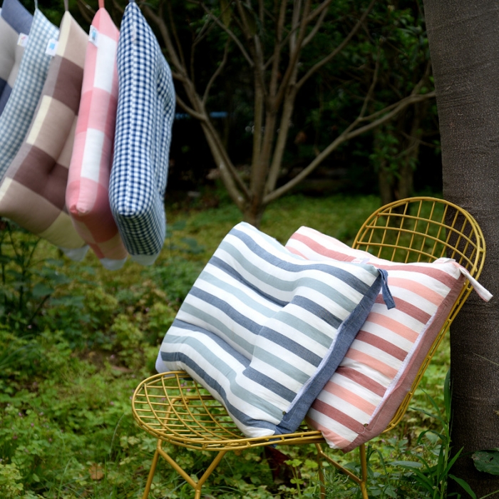 91家纺网 家纺一手货源 找家纺 （总）锦绣万家 全棉水洗棉羽丝绒枕头枕芯宜家风