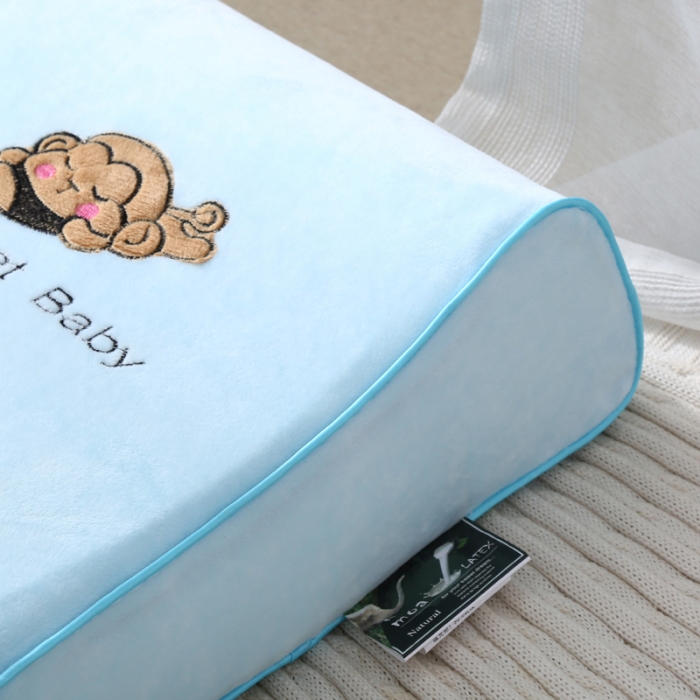 91家纺网 家纺一手货源 找家纺 泰国天然乳胶枕头成人款40*60平面按摩款刺绣枕头