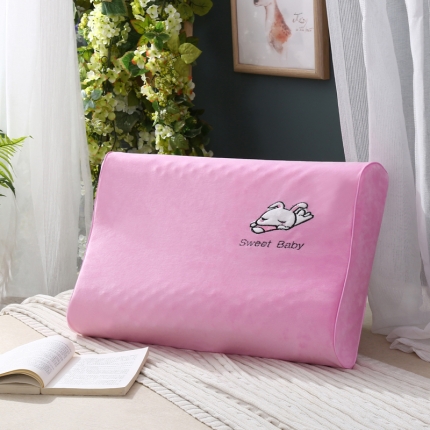 91家纺网 家纺一手货源 找家纺 （总）新款量子科技进口天然乳胶成人乳胶枕 芯带钢印