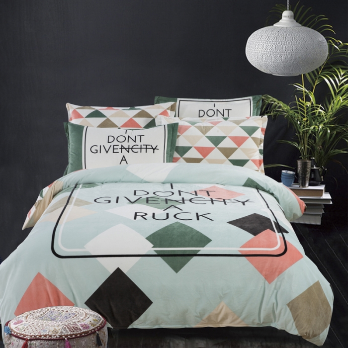 91家纺网 家纺一手货源 找家纺 （总）漫调家纺 温暖舒适水晶绒四件套