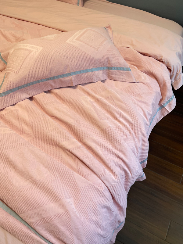 91家纺网 家纺一手货源 找家纺 （总）艾莱家纺2022新款华夫格全棉水洗棉四件套-卡诺凡