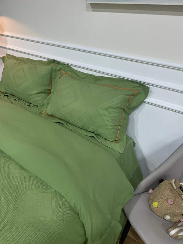 91家纺网 家纺一手货源 找家纺 艾莱2022新华夫格全棉水洗棉四件套-卡诺凡卡诺凡-牛油果绿