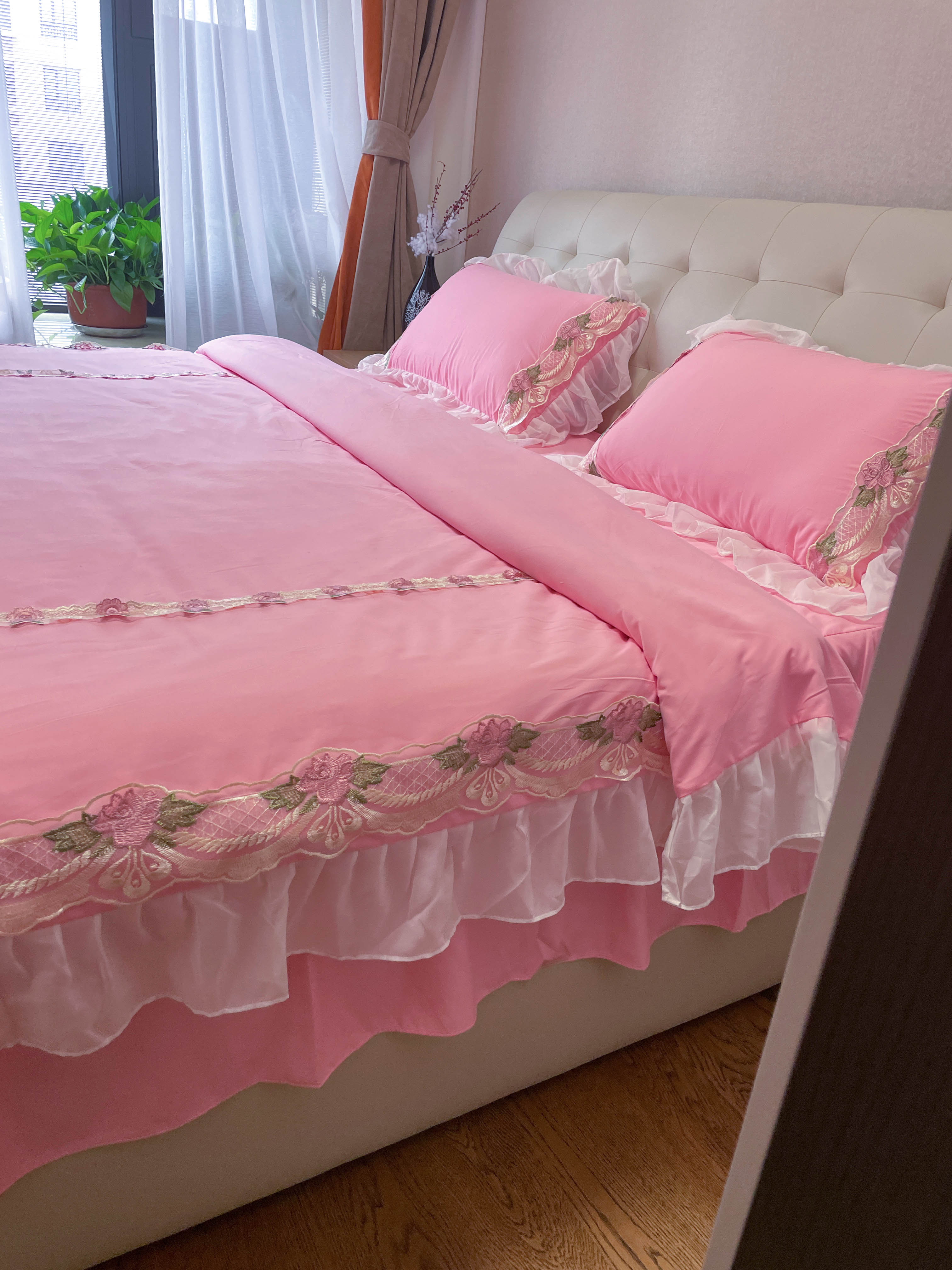 91家纺网 家纺一手货源 找家纺 芭比蔓 2024新款韩版雪纺磨毛四件套-安妮公主 暖玉色