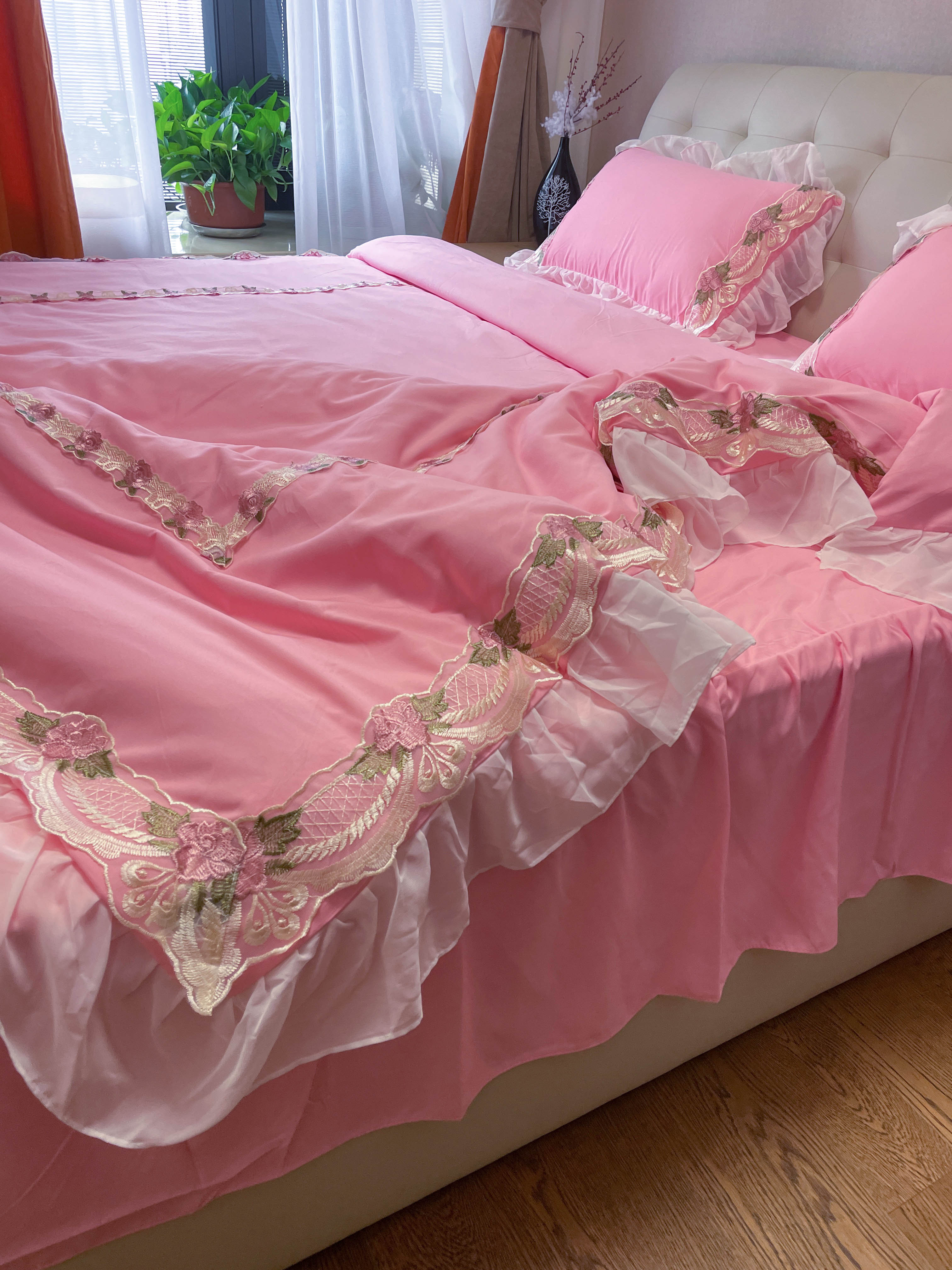 91家纺网 家纺一手货源 找家纺 芭比蔓 2024新款韩版雪纺磨毛四件套-安妮公主 暖玉色