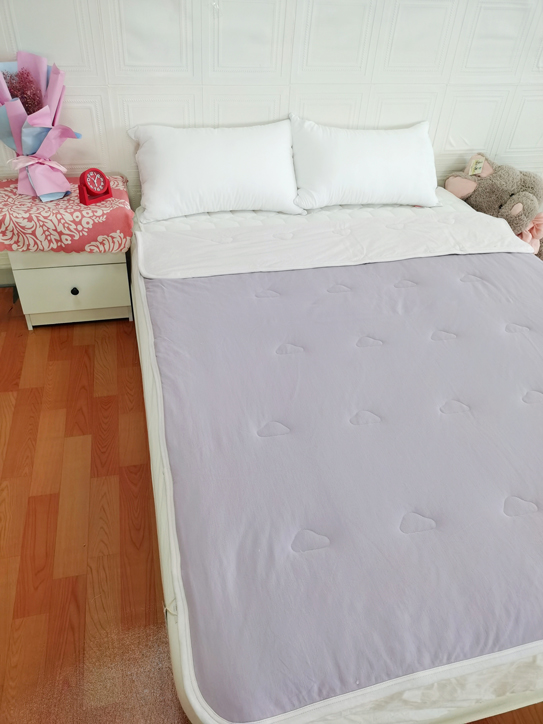 91家纺网 家纺一手货源 找家纺 风向标  2022新款全棉针织棉奶油色双拼夏被 芋紫粉双拼