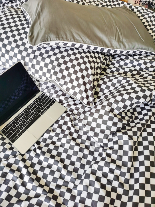 91家纺网 家纺一手货源 找家纺 大米家居2023新款海岛棉小包边四件套-棋盘格 棋盘格-黑色