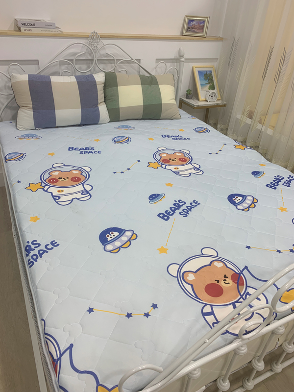 91家纺网 家纺一手货源 找家纺 寐珂家纺 2026新款A类针织大豆双人床垫 太空熊