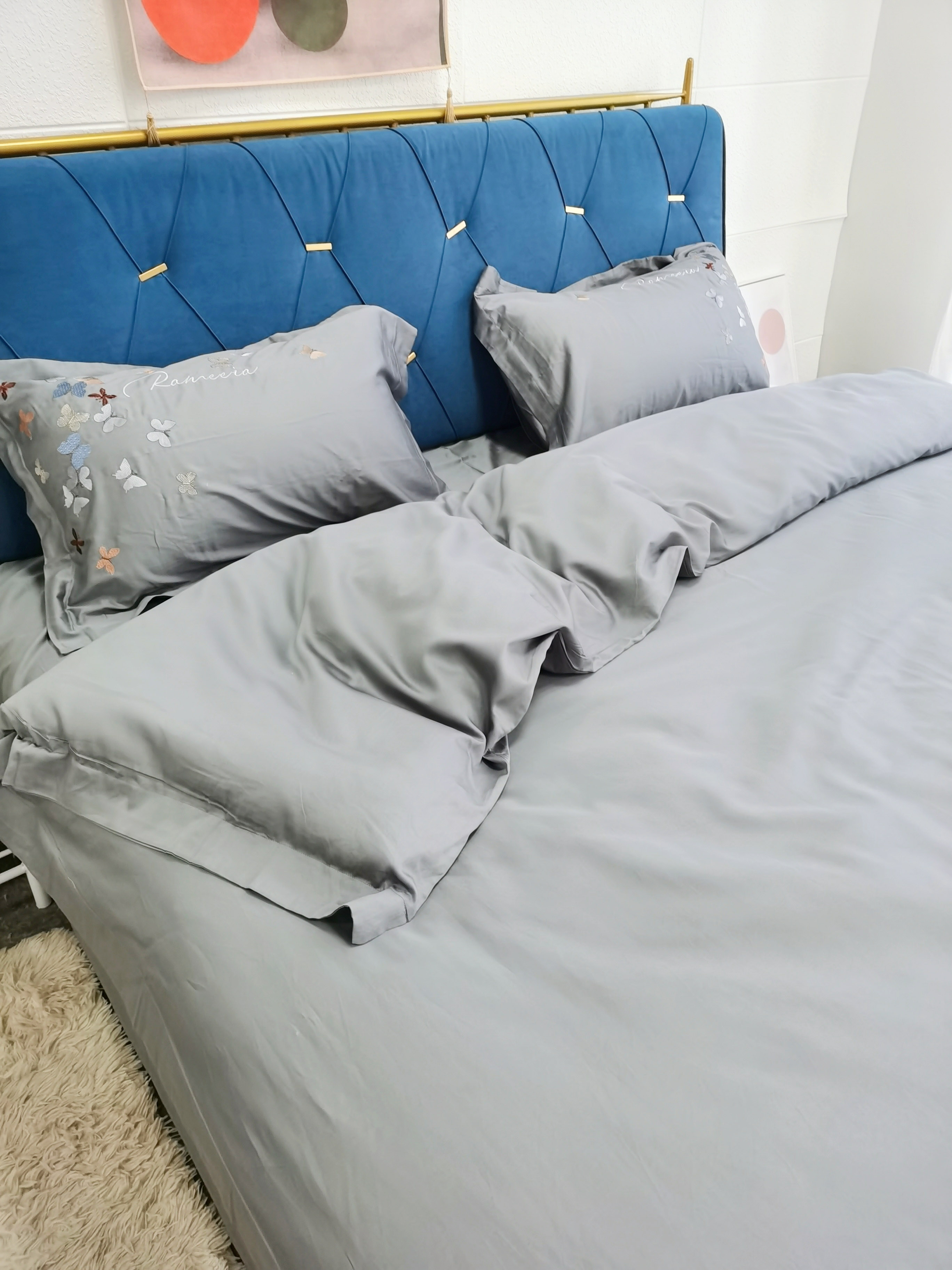 91家纺网 家纺一手货源 找家纺 理想家 2022新款13372全棉刺绣四件套-蝴蝶 灰色