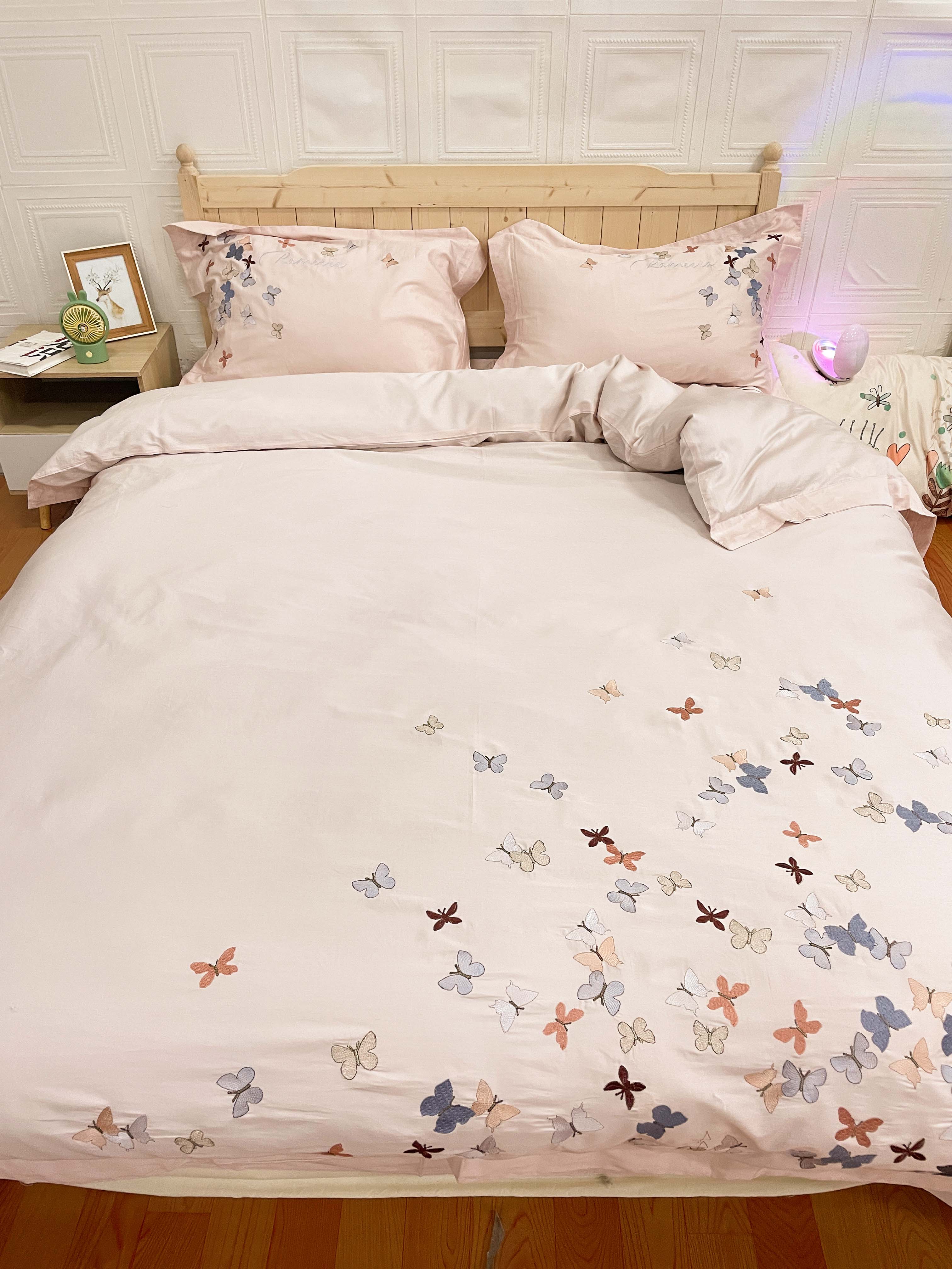 91家纺网 家纺一手货源 找家纺 理想家 2022新款13372全棉刺绣四件套-蝴蝶 粉色