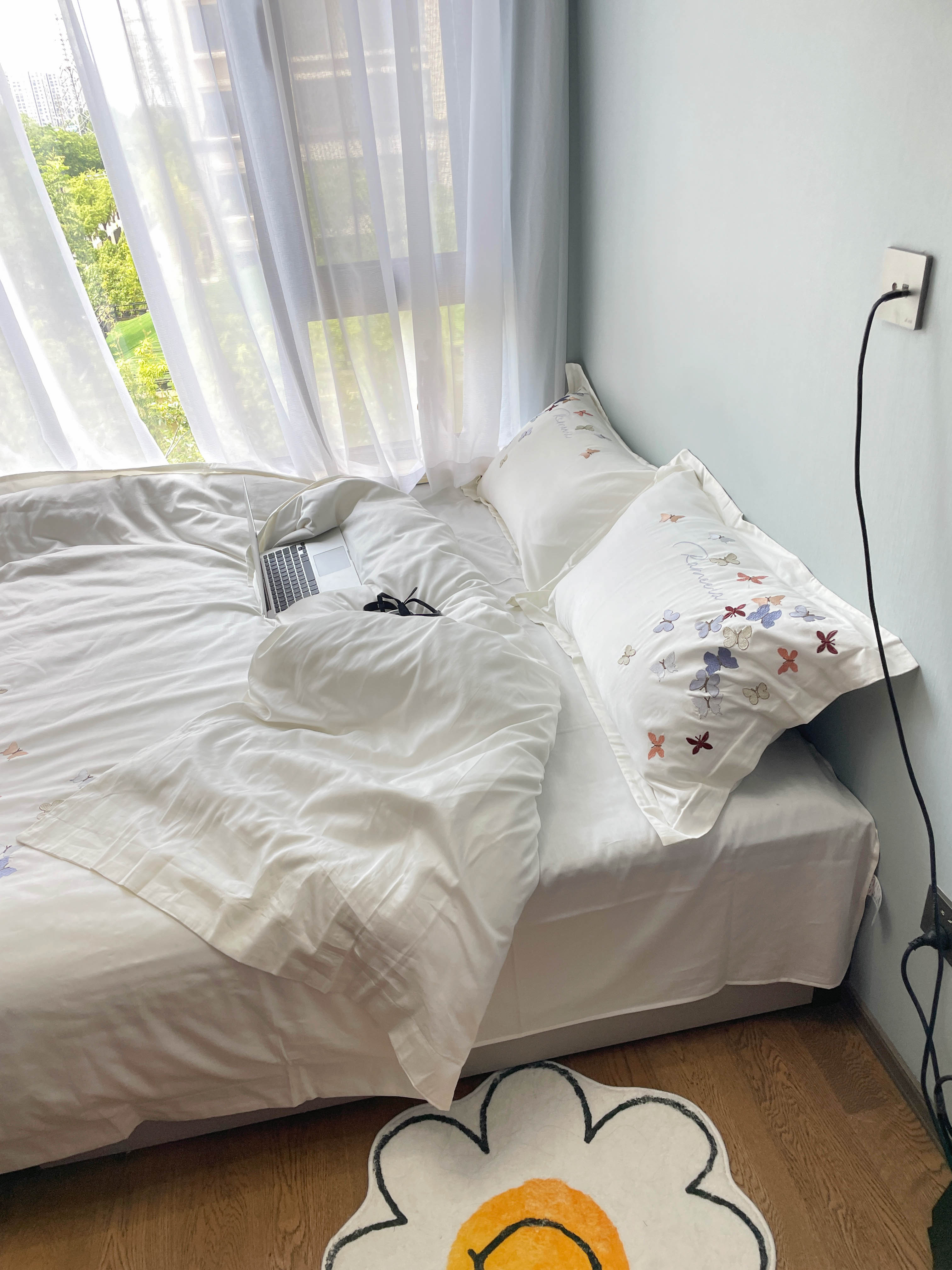 91家纺网 家纺一手货源 找家纺 理想家 2022新款13372全棉刺绣四件套-蝴蝶 白色