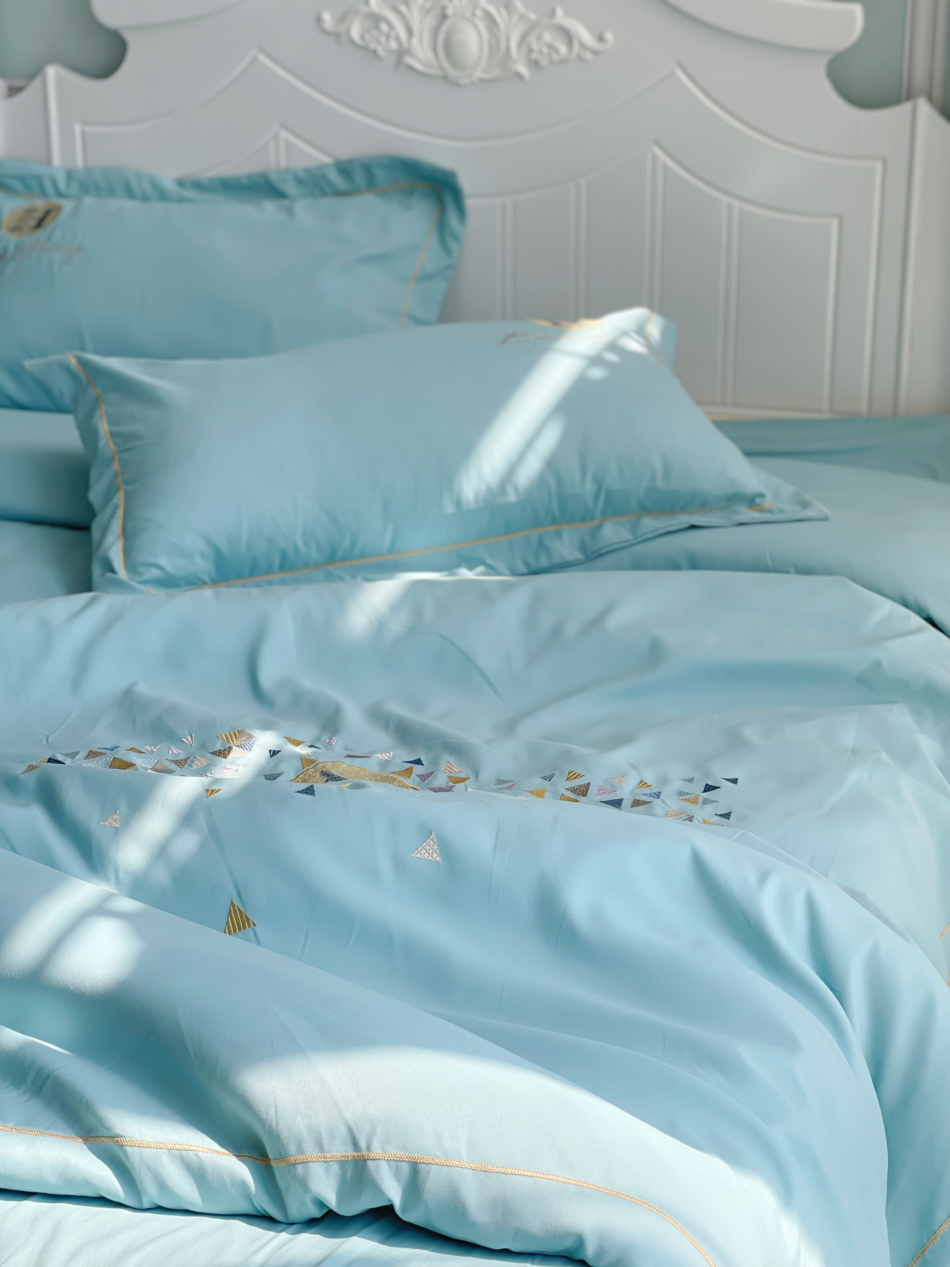 91家纺网 家纺一手货源 找家纺 靓生活 2022新款花样年华H款 花样年华-水蓝