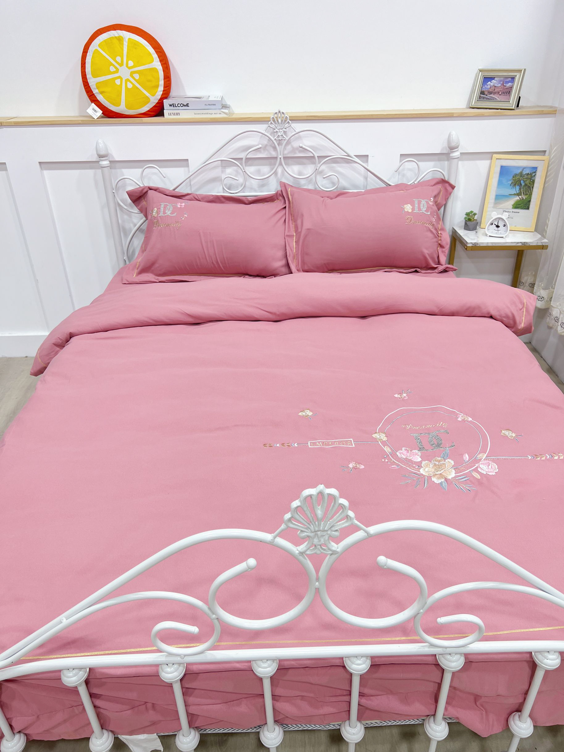 91家纺网 家纺一手货源 找家纺 靓生活 2022新款高克重磨毛刺绣四件套 相爱一生-豆沙粉